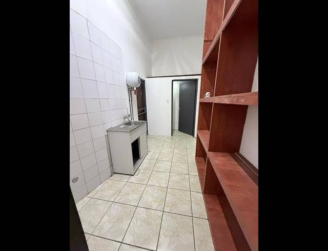 BUSINESS PROPERTY TO RENT IN DALVIEW